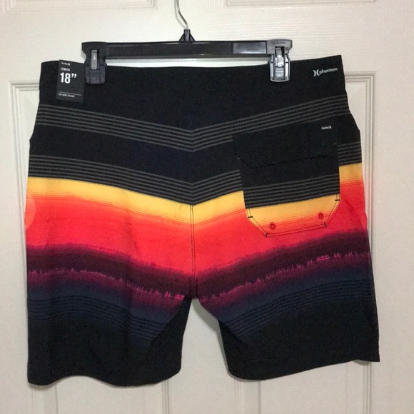 Hurley board shorts! Size 32! NWT! - Picture 2 of 4